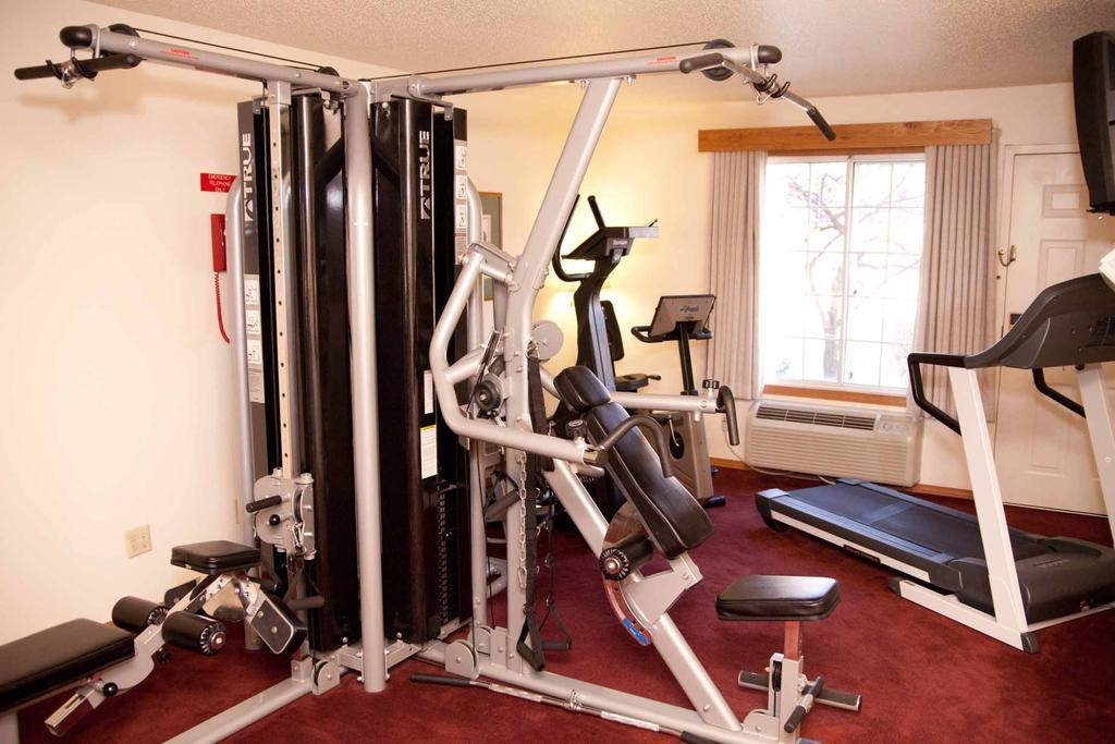 Hotel Baymont By Wyndham Mequon Milwaukee Area Extérieur photo
