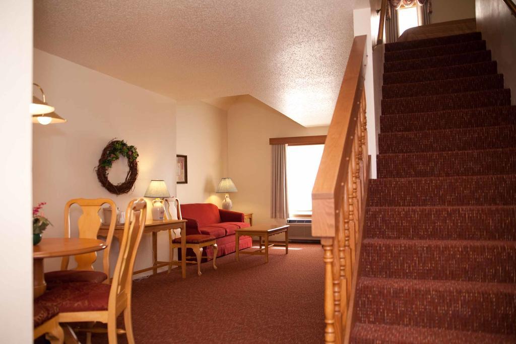 Hotel Baymont By Wyndham Mequon Milwaukee Area Extérieur photo