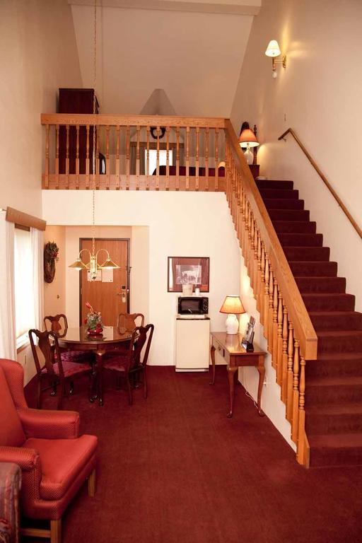 Hotel Baymont By Wyndham Mequon Milwaukee Area Extérieur photo