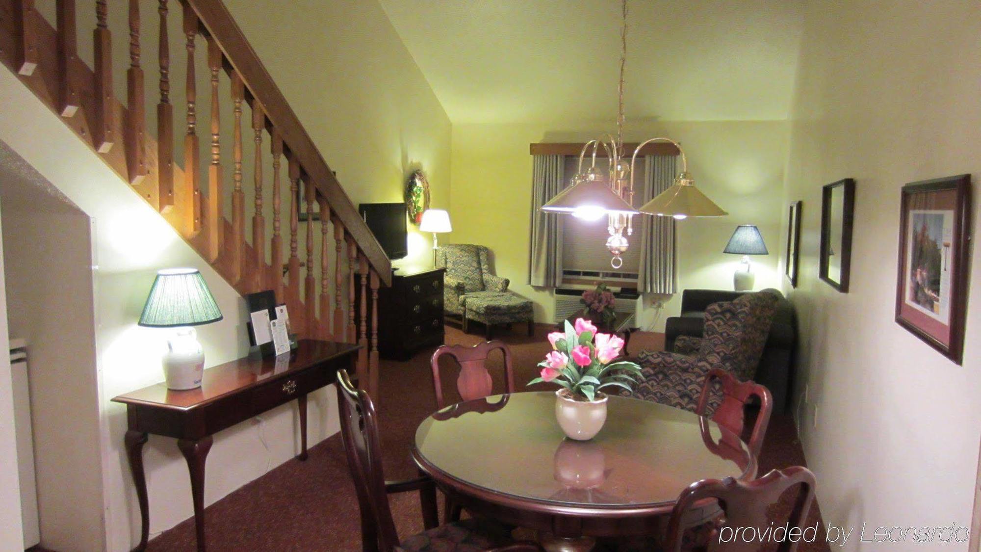 Hotel Baymont By Wyndham Mequon Milwaukee Area Chambre photo