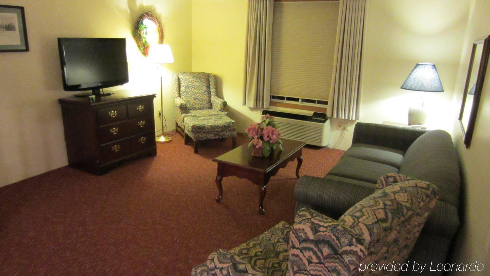 Hotel Baymont By Wyndham Mequon Milwaukee Area Chambre photo
