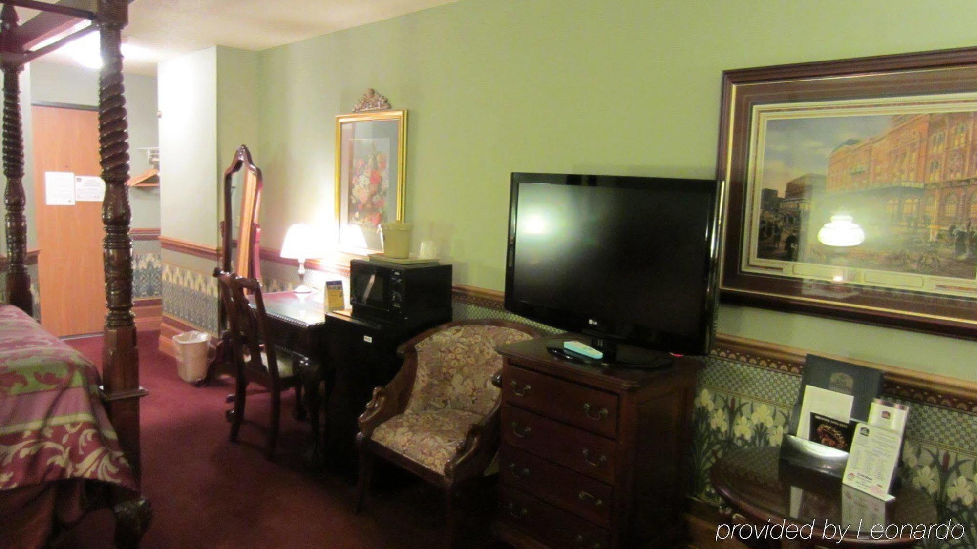 Hotel Baymont By Wyndham Mequon Milwaukee Area Chambre photo