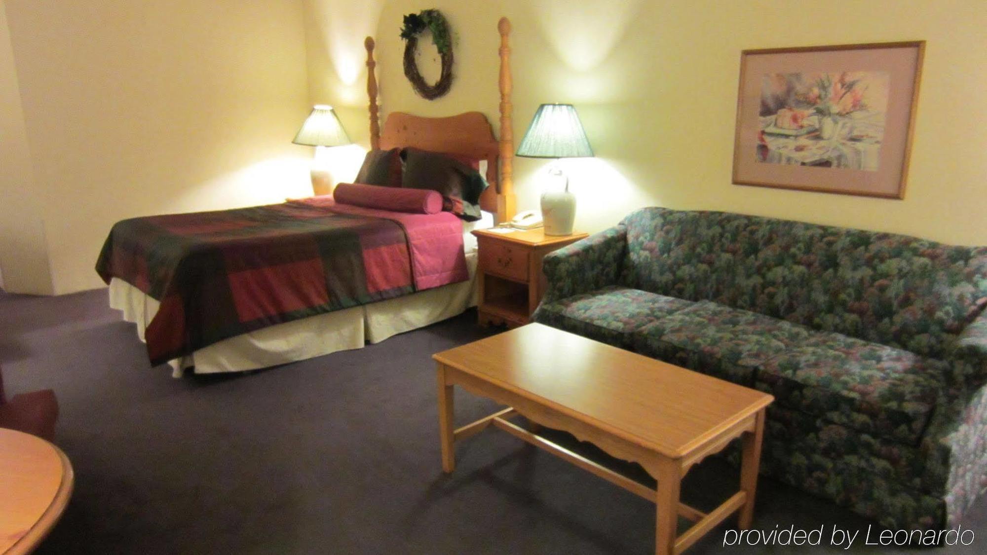 Hotel Baymont By Wyndham Mequon Milwaukee Area Chambre photo
