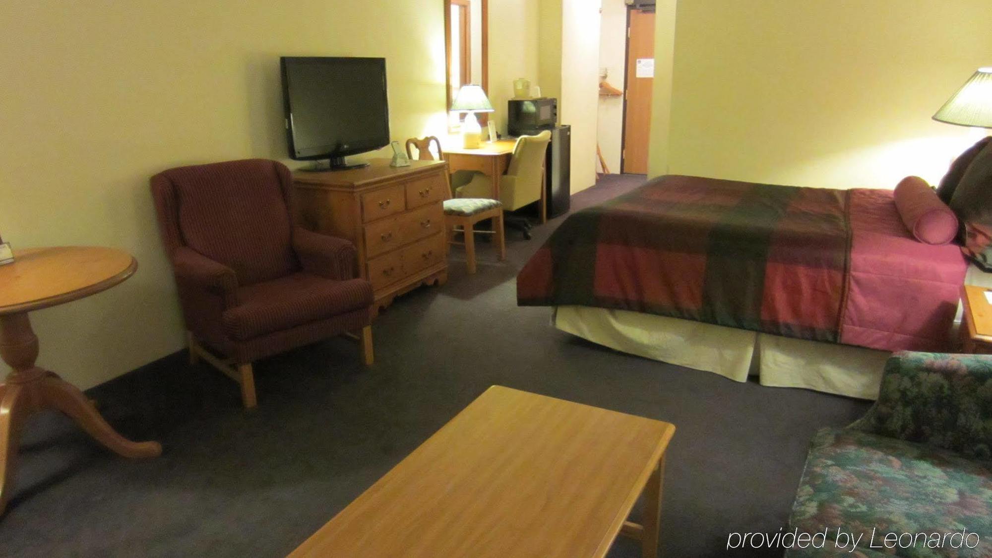 Hotel Baymont By Wyndham Mequon Milwaukee Area Chambre photo
